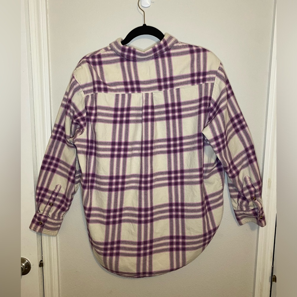 💥BOGO💥 Gap Plaid Oversized Flannel, purple, pink and cream plaid - Picture 5 of 6